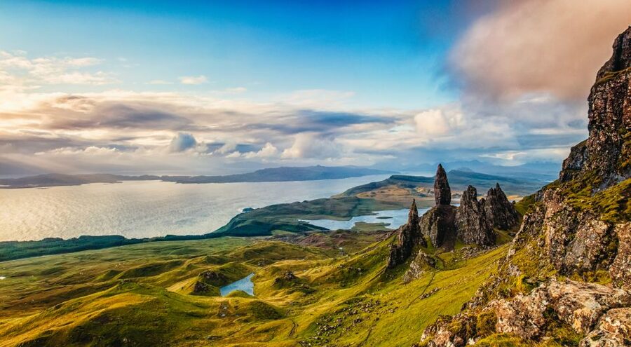 From Edinburgh: 3-Day Isle of Skye and The Highlands Tour - Highland life, Pitlochry, and the road back south