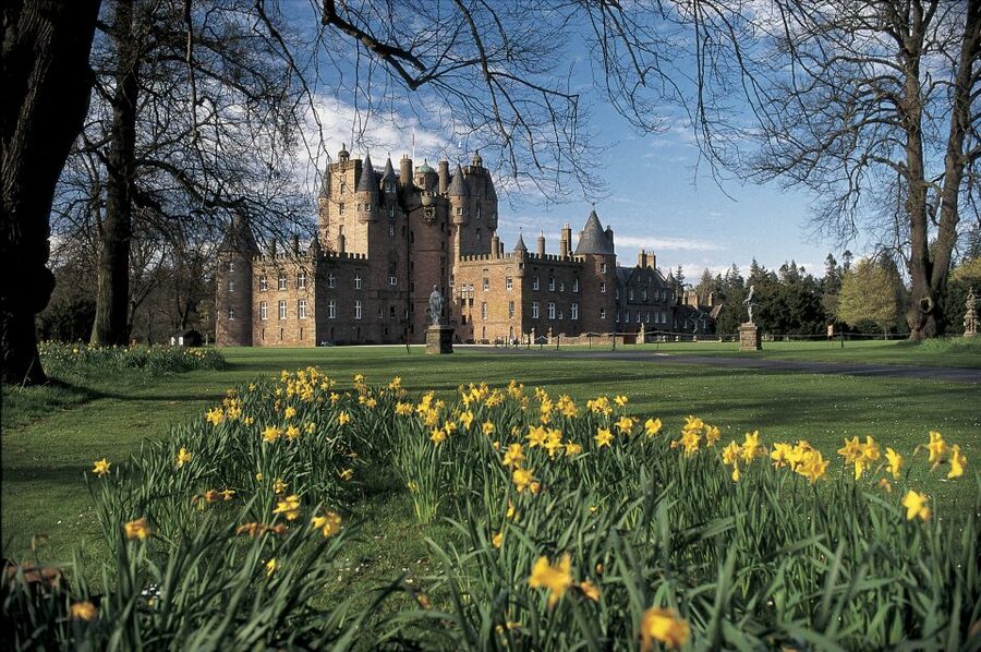 From Edinburgh: Glamis and Dunnottar Castles Tour in Italian - Why Dunnottar is worth the long ride from Edinburgh