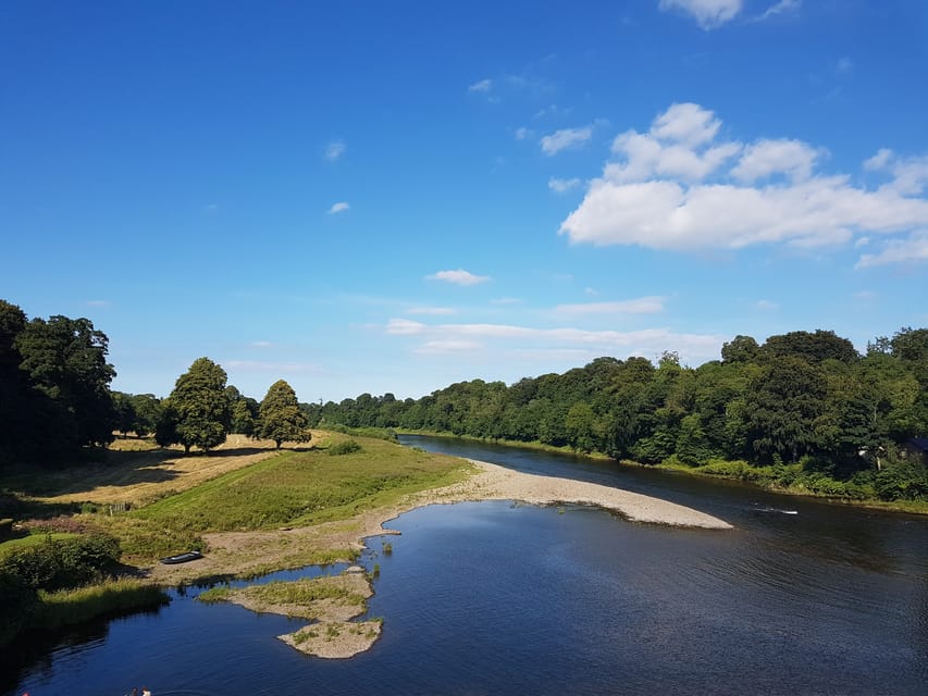 From Edinburgh: Holy Island, Alnwick Castle & Northumbria - Who will enjoy this trip most