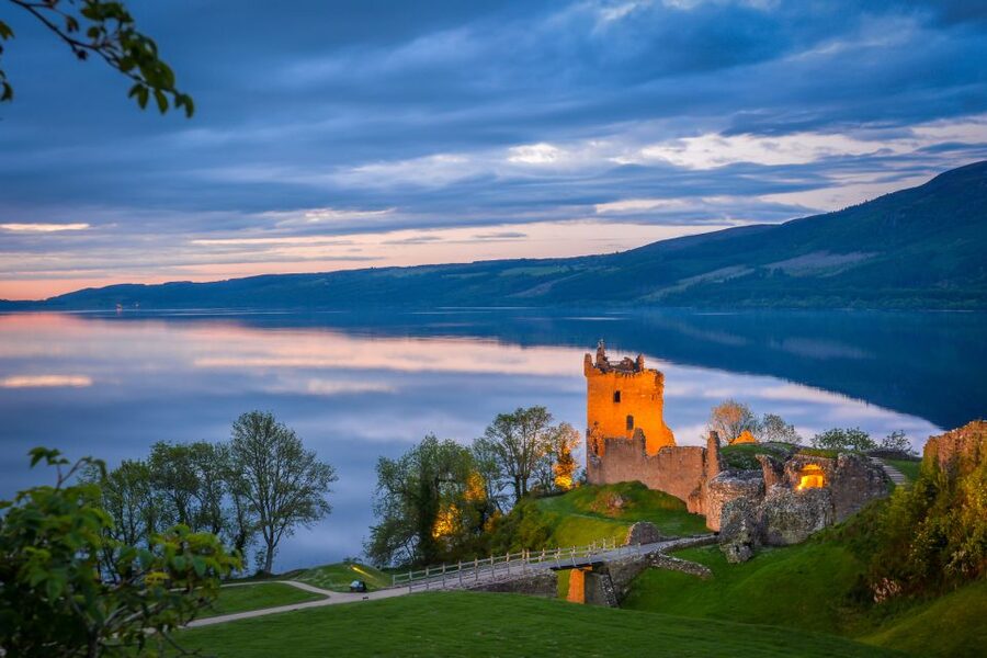 From Edinburgh: Isle of Skye & The Highlands 3-Day Tour - What the guide adds to the long drives