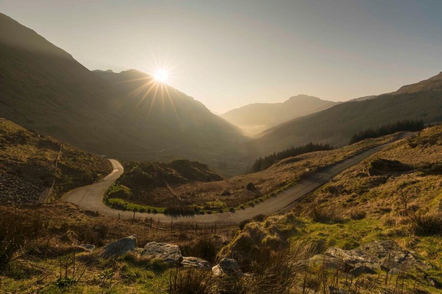 From Edinburgh: Loch Lomond and the West Highlands Day Tour - Doune Castle and the Outlander connection