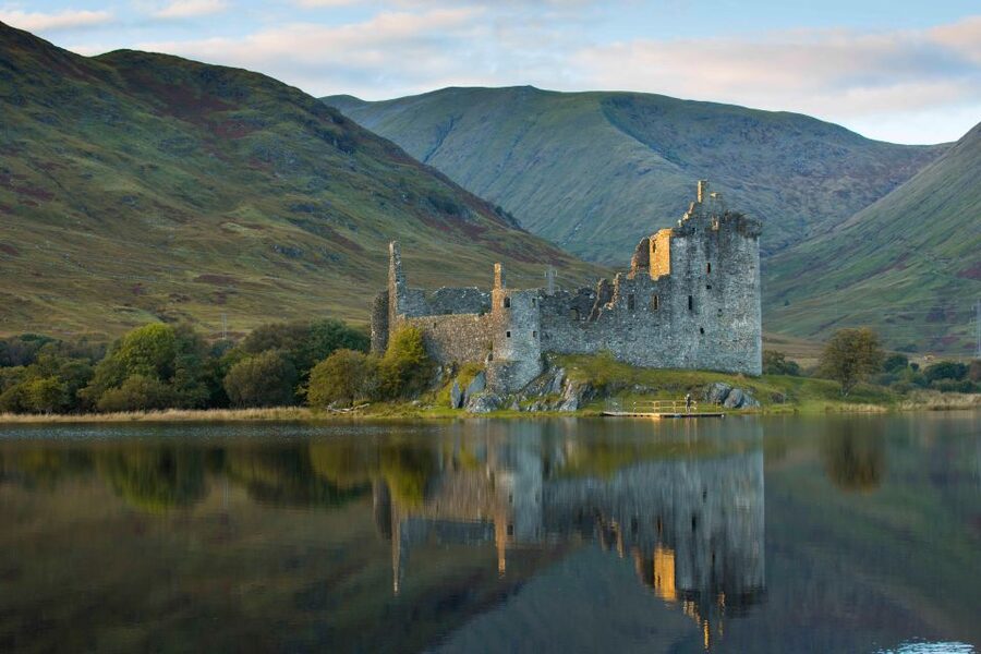 From Edinburgh: Loch Lomond and the West Highlands Day Tour - Kilchurn Castle beside Loch Awe