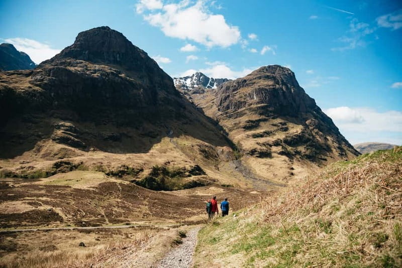 From Edinburgh: Loch Ness & Scottish Highlands Tour - Fort Augustus and Loch Ness: where the day opens up