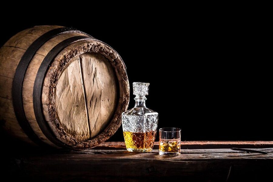 From Edinburgh: Speyside Whisky Trail 3-Day Group Tour - Day one: Lindores Abbey, Braemar, and the Cairngorms