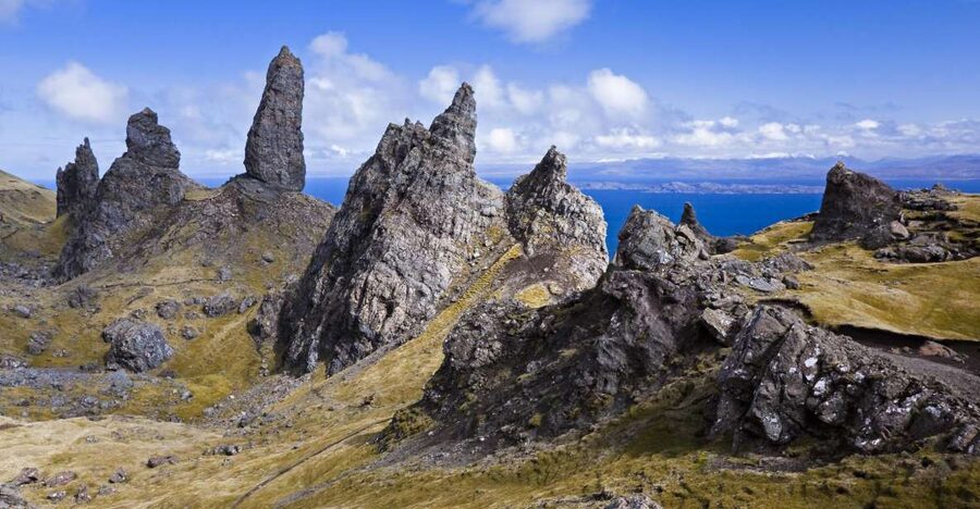 From Glasgow: 3-Day Isle of Skye, Highlands & Loch Ness Tour - Your Skye day: choose the pace and focus