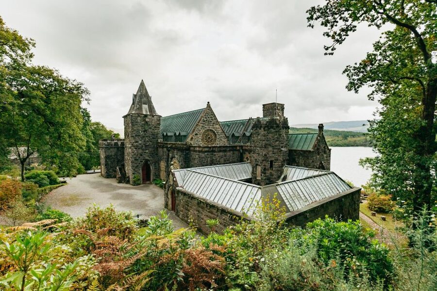 From Glasgow: Oban, Glencoe, Highland Lochs & Castles Tour - Loch Lomond and the first Highland views