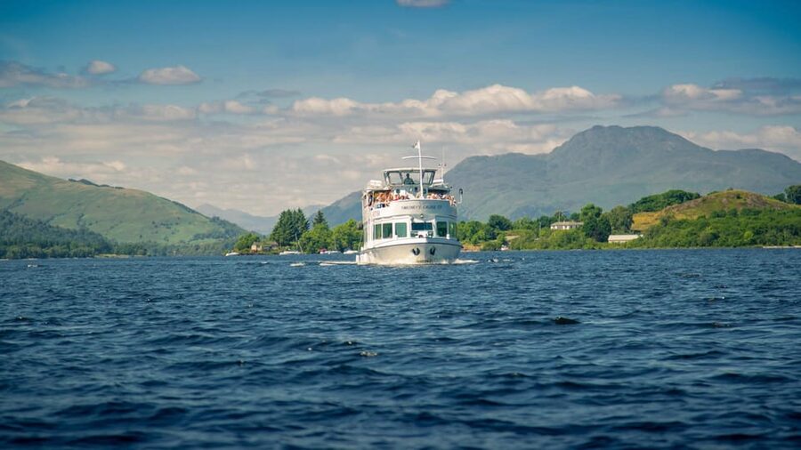 From Glasgow: Stirling Castle & Loch Lomond Tour - Who should book this tour?