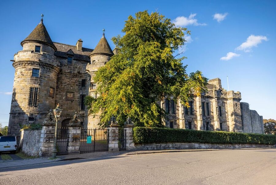 From Glasgow: The Kelpies, St Andrews and Fife Adventure - The pace, coach, and guide style