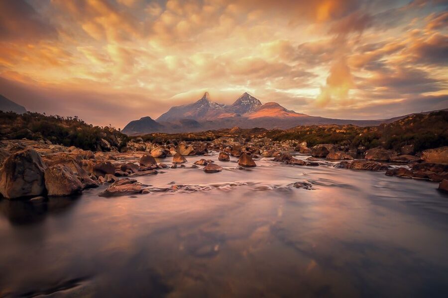 From Inverness: Isle of Skye and Fairy Pools Day Trip - Portree gives you one hour for lunch