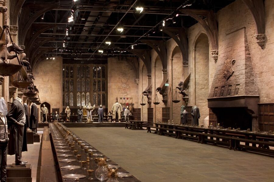 From London: Harry Potter Warner Bros Studio Tour - Platform 9¾ and the Hogwarts Express