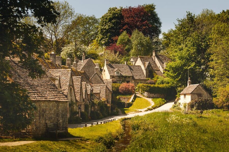 From London: Oxford and Cotswolds Villages Day Trip - Burford, the Cotswolds gateway