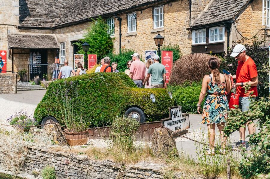 From London: Small Group Cotswolds Villages Tour - Who will enjoy this tour most?