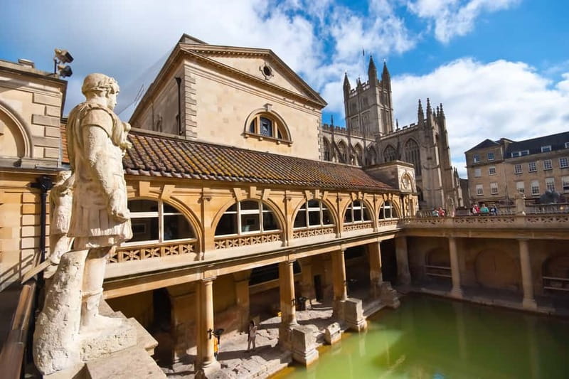 From London: Stonehenge and Bath Full-Day Tour with Guide - The two-hour ride west