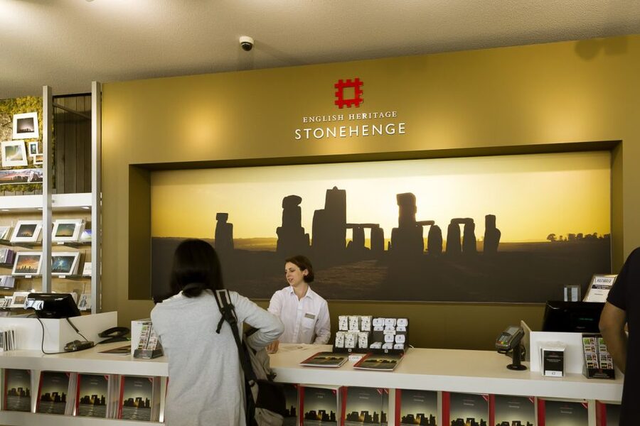 From London: Stonehenge Half-Day Tour - Who should book this Stonehenge experience?