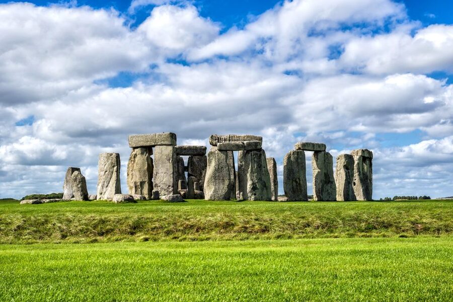 From London: Stonehenge Morning Day Trip with Admission - Meeting the coach in South Kensington