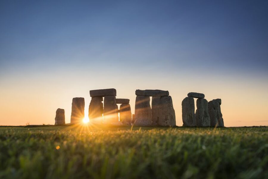 From London: Stonehenge, Windsor and Salisbury Guided Tour - Key points at a glance