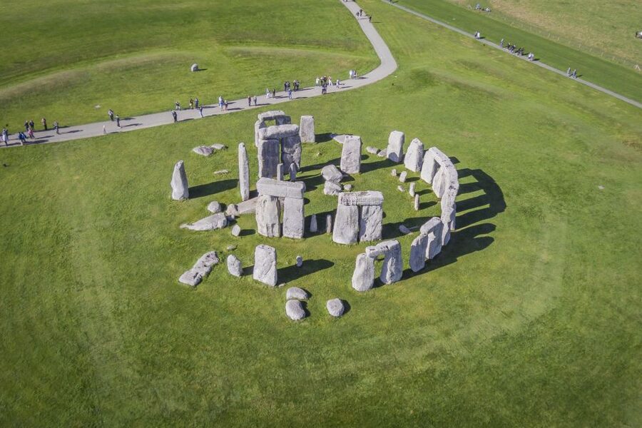 From London: Stonehenge, Windsor and Salisbury Guided Tour - Windsor Castle and the working monarchy