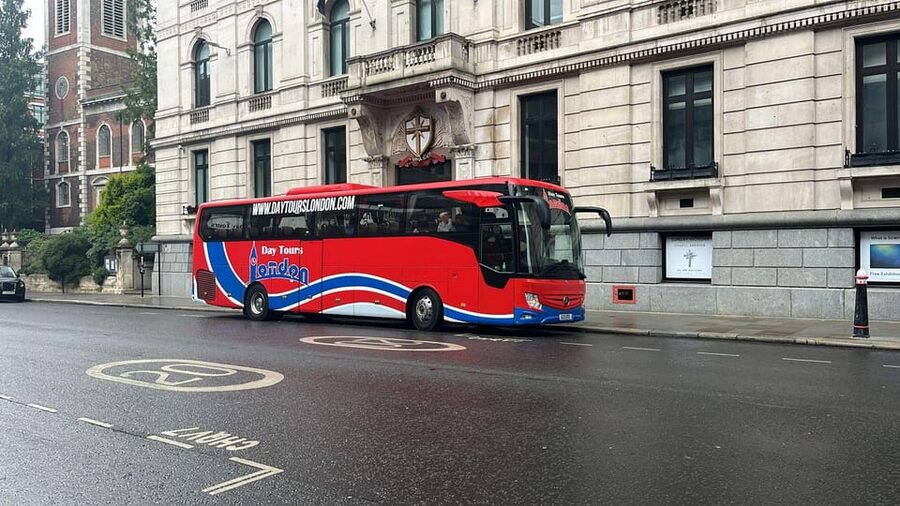From London: White Cliffs of Dover and Canterbury Day Trip - How the 10-hour schedule feels in practice