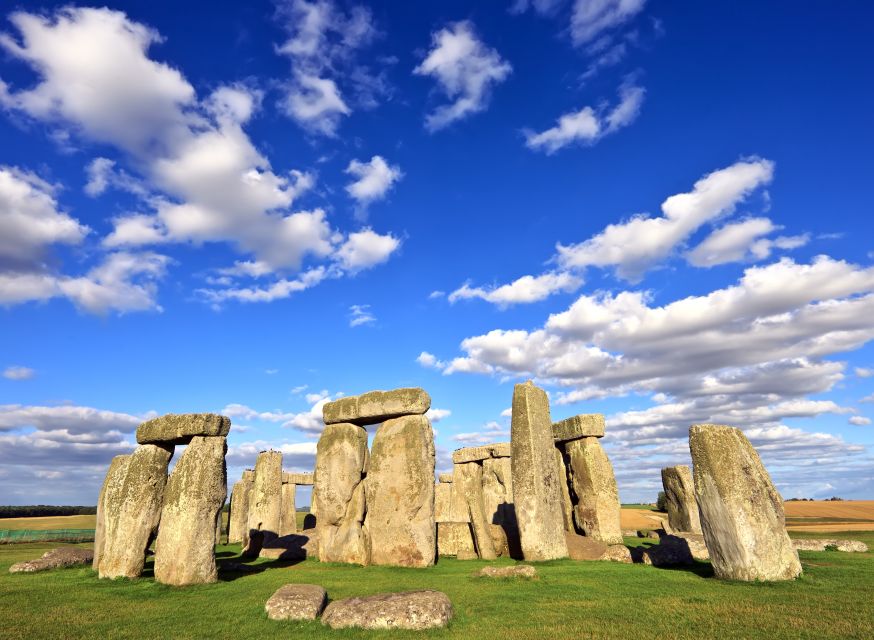 From London: Windsor, Oxford & Stonehenge Full-Day Trip - Small details that make the day easier