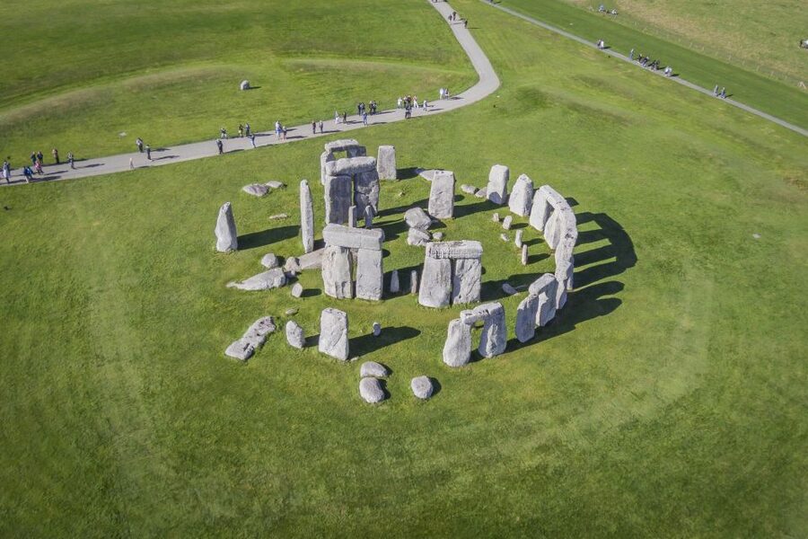 From London: Windsor, Stonehenge, & Salisbury Cathedral Trip - Who should book this day trip?