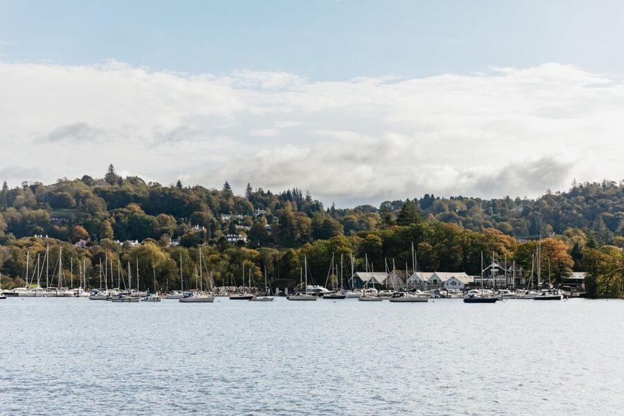 From Manchester: Lake District Bus Tour & Windermere Cruise - The pace, comfort, and weather