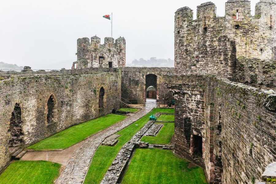 From Manchester: North Wales, Snowdonia, and Chester Tour - Snowdonia by minibus, with views instead of a hike