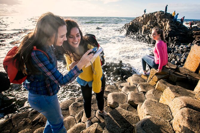 Giants Causeway & Castles Tour from Belfast: Guided tour - A full day from Belfast to the North Coast