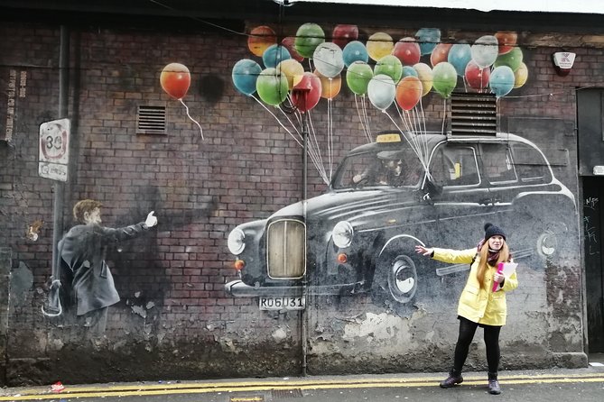 Glasgow Street Art Daily Walking Tour: 2pm - The World’s Most Economical Taxi