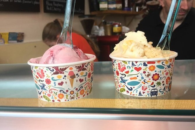 Harrogate Walking Food Tour - Vanillis Gelato brings the best food explanation