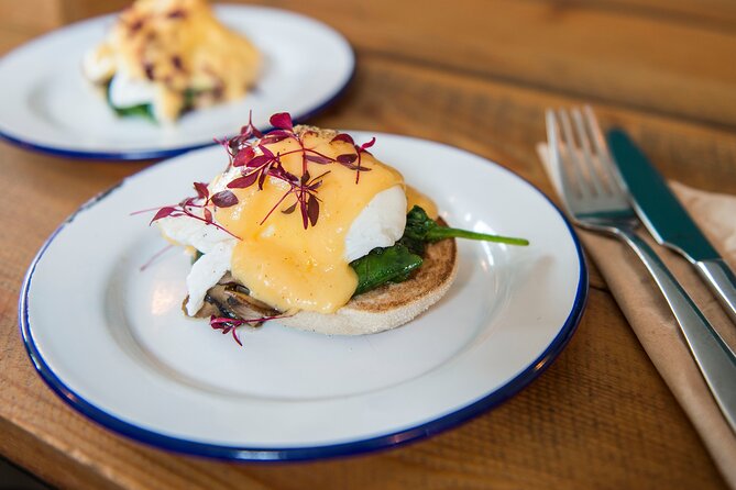 Harrogate Walking Food Tour - Five tasting stops with plenty of variety