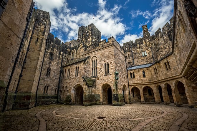 Harry Potter's Alnwick Castle and Scottish Borders Day Trip - Why this Edinburgh day trip works