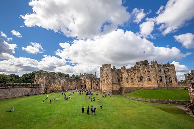 Harry Potter's Alnwick Castle and Scottish Borders Day Trip - Final verdict: book it for variety and scenery