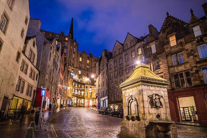 Harry Potter Tour & Edinburgh Castle Visit - The University of Edinburgh and a Hogwarts-like setting