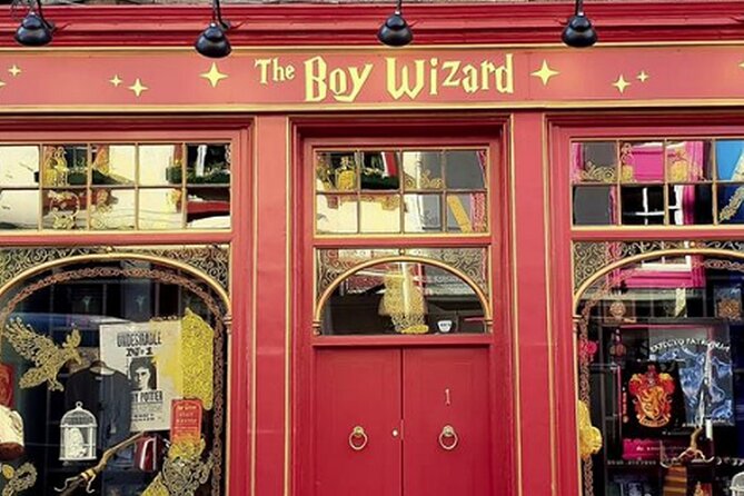 Harry Potter Tour & Edinburgh Castle Visit - Greyfriars Graveyard, the clearest Potter stop