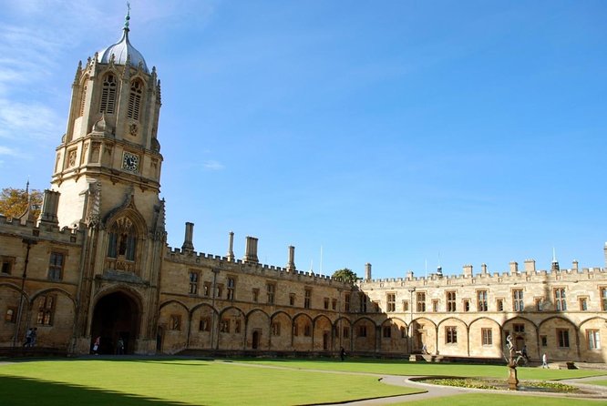 Harry Potter Walking Tour of Oxford Including New College - Blackwell’s Bookshop and Oxford’s book culture