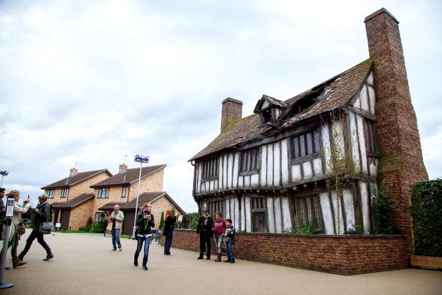 Harry Potter: Warner Bros. Studio Tour from King's Cross - Seasonal features worth planning around