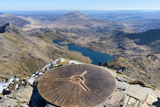 Hike to the summit of Snowdon! - Weather, views, and the summit reward