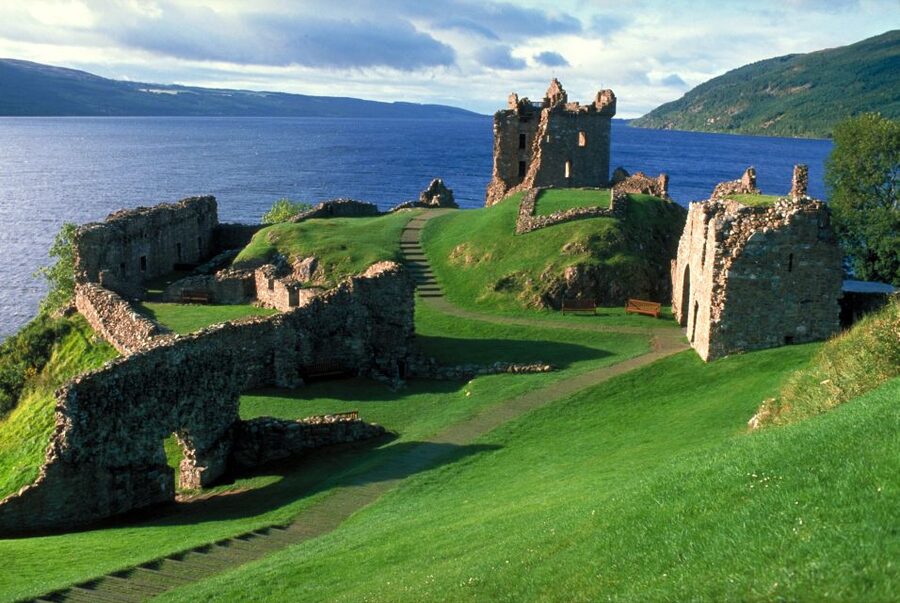 Inverness: Loch Ness Cruise, Castle, and Outlander Tour - Beauly Priory and a practical lunch break
