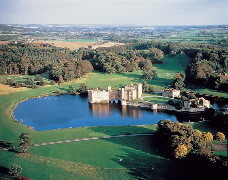 Leeds Castle, Canterbury, Dover, Greenwich & Free Snack Pack - Greenwich gives you a quick look before the river