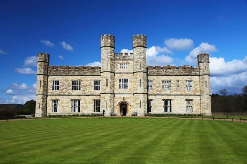 Leeds Castle, Canterbury, Dover, Greenwich & Free Snack Pack - Canterbury Cathedral deserves your full attention