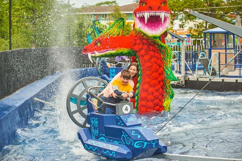 LEGOLAND Windsor Resort: Entrance Ticket - Getting there and entering the park