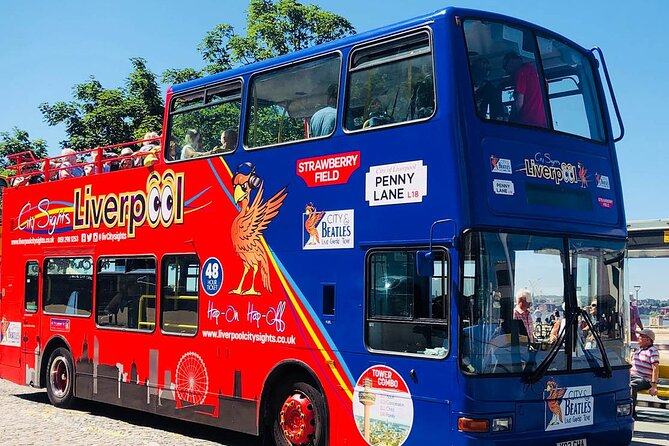 Liverpool: "Blue Route" - City & Beatles Tour - Live commentary, songs, and the guide’s role