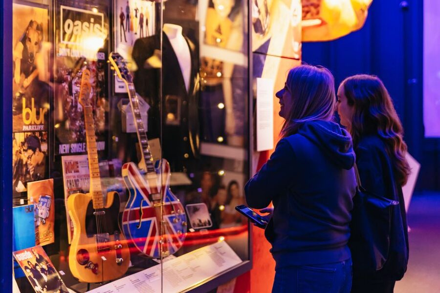 Liverpool: British Music Experience Ticket - The hands-on Gibson Interactive Studio