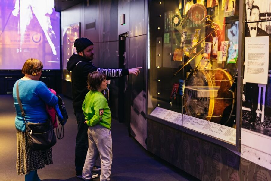 Liverpool: British Music Experience Ticket - A walk through British music by decade