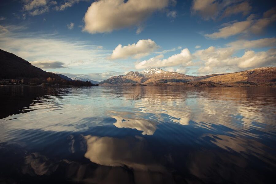 Loch Lomond: Island Discovery 2-Hour Cruise - Why Loch Lomond looks different from the water