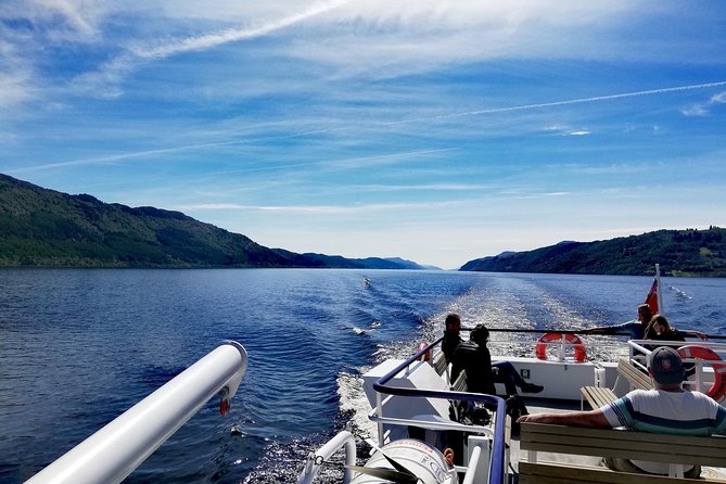 Loch Ness 1-Hour Cruise with Urquhart Castle Views - What this one-hour Loch Ness cruise actually gives you