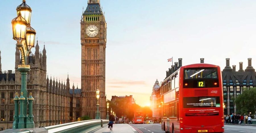 London: 30 London Sights Guided Walking Tour - London Bridge, The Shard, HMS Belfast, and Tower Bridge