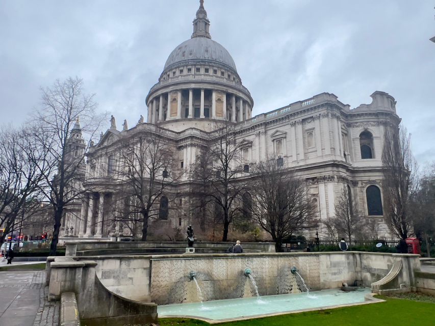 London: 5-Hour Private Tour with Pickup - Trafalgar Square, Big Ben, and Westminster Bridge