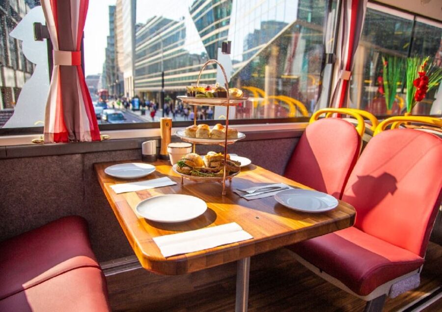 London: Afternoon Tea Bus with a Glass of Prosecco - Should you book this London afternoon tea bus?