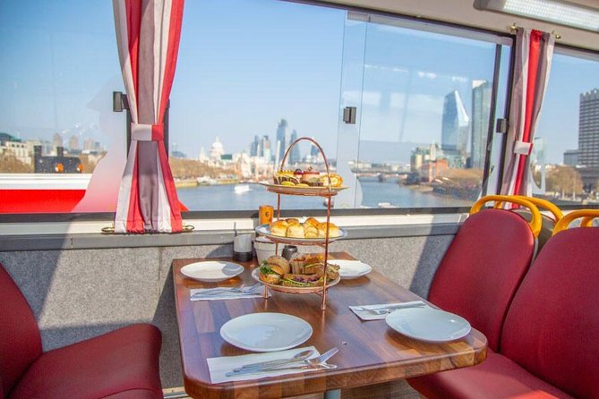London Afternoon Tea Bus with Panoramic Tour - Piccadilly Circus and the West End
